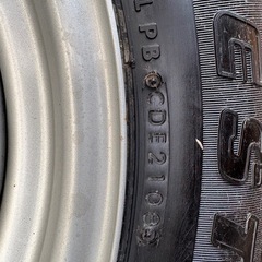 中古　未使用品　ジムニーJB23 スペアタイヤ　１６インチ　ブリヂストンDUELER H/T 175/80R16の画像