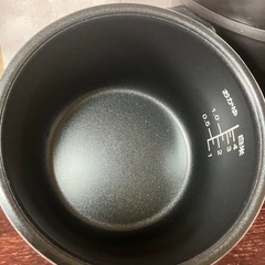 炊飯器、ホットサンドメーカーの画像