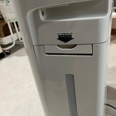 無料★SHARP 加湿空気清浄機 2013年製の画像