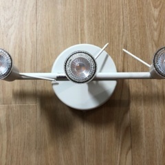お値下げ　IKEA イケア TROSS トロス　使用時間が少ないの画像