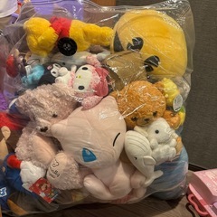 イベントの景品やお盆お孫さんなどに！ぬいぐるみ超大量の画像