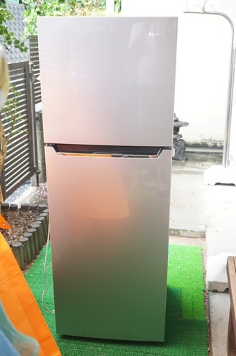 Hisense ハイセンス HR-B2301 冷蔵庫 シルバー [227L /2ドア /右開きタイプ]  2016年製