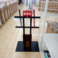リユースのサカイ太田店★ジモティ割あり★  テレビスタンド レッド✕ブラウン✕ブラック H117×D46×W70 クリーニング済み OJ10483の画像