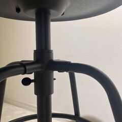 IKEA クッラベリ 高さ調整可能スツール　2脚セットの画像