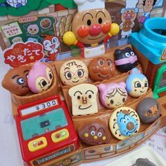 ♪アンパンマン かまどでやこう♪ ジャムおじさんのやきたてパン工場DXの画像