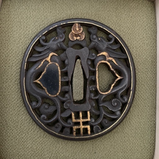 鉄製 鳥と竹の鍔(つば)蔵出し品！ 鉄製 鳥と竹の鍔(つば)蔵出し品！ 鉄地 笹透図鍔｜