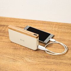 【新品・未使用】天然木モバイルバッテリー 10000mAh ワイヤレス充電 PD対応 PD準拠　福岡市　USB充電式　引き取りの画像