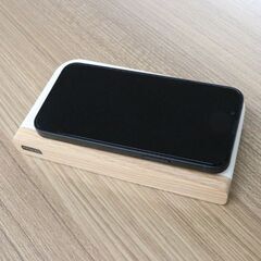 【新品・未使用】天然木モバイルバッテリー 10000mAh ワイヤレス充電 PD対応 PD準拠　福岡市　USB充電式　引き取りの画像
