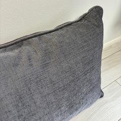 【美品】クッション グレーの画像