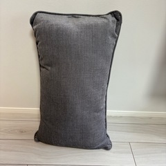 【美品】クッション グレーの画像