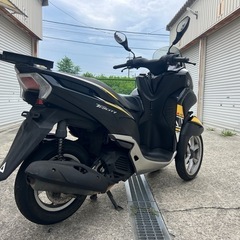YAMAHA トリシティ125 SE82J ストロボカラーの画像