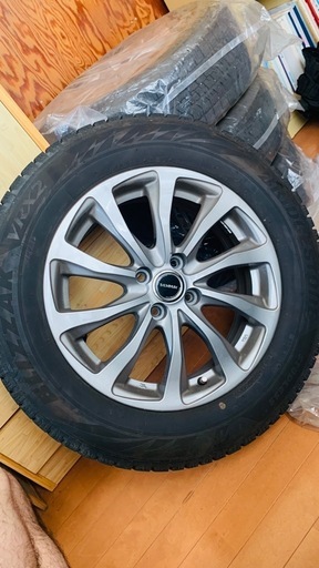 値下げ交渉可
（ブリヂストン、ブリザック vrx2）ロッキー タイヤホイールセット×4
