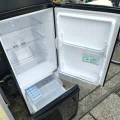 中古動作品 冷蔵庫 三菱  146L ボトムフリーザー  MR-P15EZ-KK 


の画像