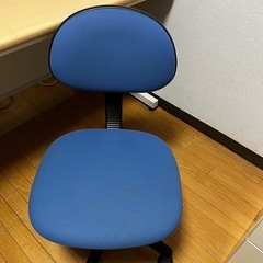 学習机　椅子　オフィスデスク　オフィスチェアの画像