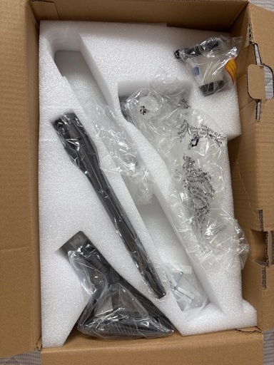コードレス掃除機　付属品付き　新品フィルターも