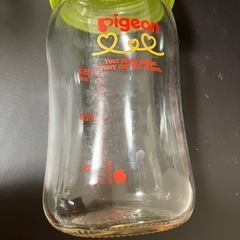 Pigeon他哺乳瓶 4本セット ミルトン専用容器付きの画像
