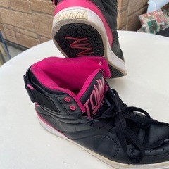 トミースニーカーの画像