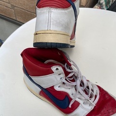 NIKEスニーカー27cmの画像