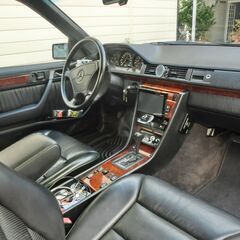 w124   320CEの画像