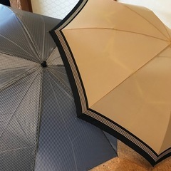 昭和レトロな折りたたみ傘7本
の画像