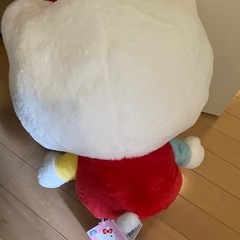 キティちゃんぬいぐるみBIGの画像
