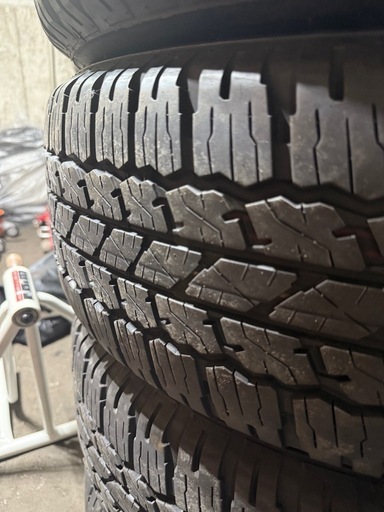 ハイラックスなどに！