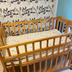 ベビーベッド折りたたみ式　　おまけ付き