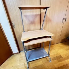 PC用デスク　PCラックの画像