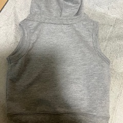 フード付きベビー服80cmの画像