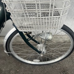 ８J112　少し小さめアルミフレーム２４サイズ　オートライト付　★自転車専門店の中古車です★　【消費税込み・防犯登録６００円込みの画像
