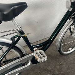 ８J112　少し小さめアルミフレーム２４サイズ　オートライト付　★自転車専門店の中古車です★　【消費税込み・防犯登録６００円込みの画像