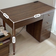 0円　ワーキングデスク　デスク　デロンギ　ドレッサーにもなりますあげますの画像