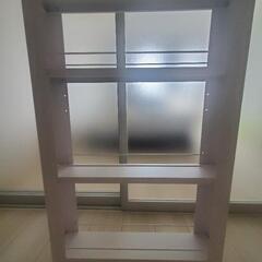 隙間収納の画像