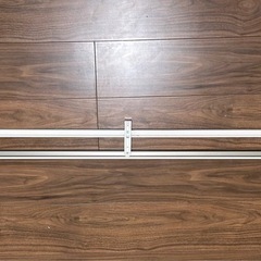 カーテンレールの画像