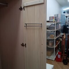 ★リユースのサカイつくば店★TK6144  ワードローブ ホワイト H179×D58×W98 クリーニング済みの画像