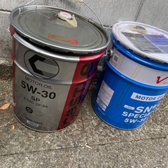 エンジンオイルの廃油20ℓの画像
