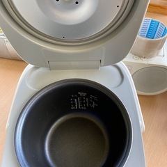 マイコン炊飯ジャーの画像