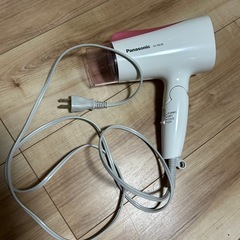ドライヤーの画像