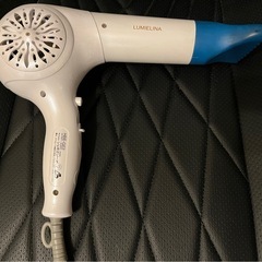 中古ドライヤー　温風でません¥200【ジャンク】の画像