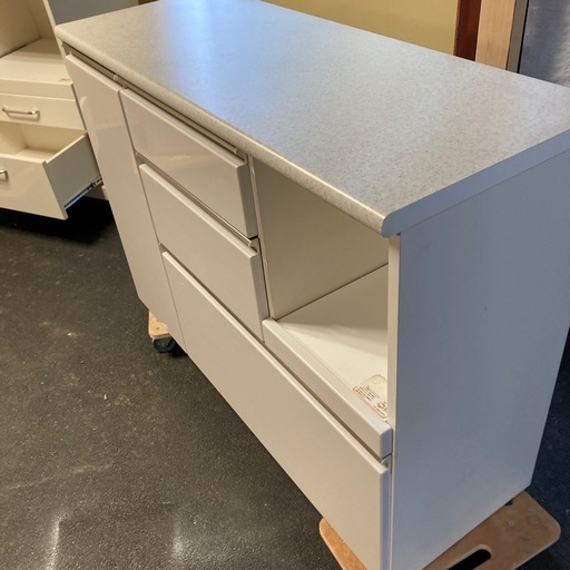 キッチンボード