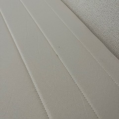 脚付きマットレスの画像