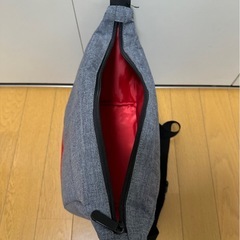 カメラバッグ 一眼レフカメラ  ショルダーバッグ ２層構造 (レッド)の画像