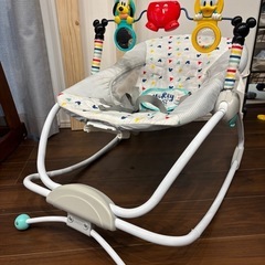 ベビーバウンサー
の画像