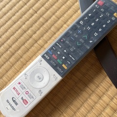 【決まりました】SHARP AQUOS 4T-C50AJ1  110×70  リモコン有り　の画像