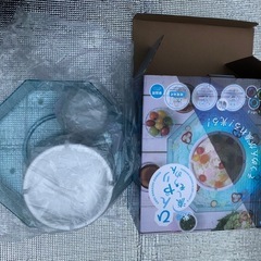 ひんやり光る流しそうめんの画像