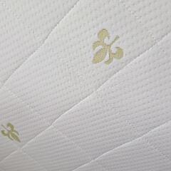 セミダブル　ベッドマット　ニトリの画像