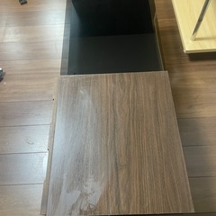 テレビボードの画像