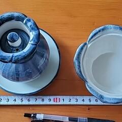 醤油さしと蓋付き小鉢セットの画像