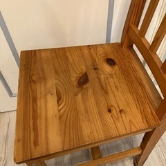 椅子　イス　ダイニング　チェア　イケア　木目の画像