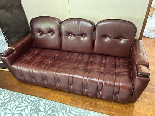 ビンテージ風ソファー